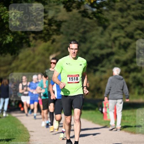 22.09.2024 - 32. Volkslauf durch das schöne Alstertal Dr. Thomas Lammeyer http://msf.ph/oto/7104327 22.09.2024 10:04:54 Laufen 1518 meine-sportfotos.de