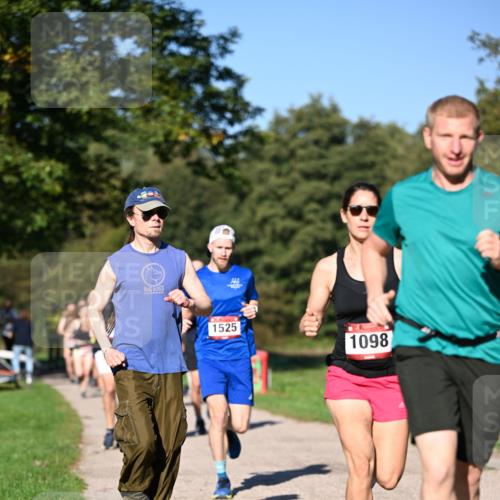 22.09.2024 - 32. Volkslauf durch das schöne Alstertal Dr. Thomas Lammeyer http://msf.ph/oto/7104399 22.09.2024 10:05:01 Laufen 1525, 1098 meine-sportfotos.de