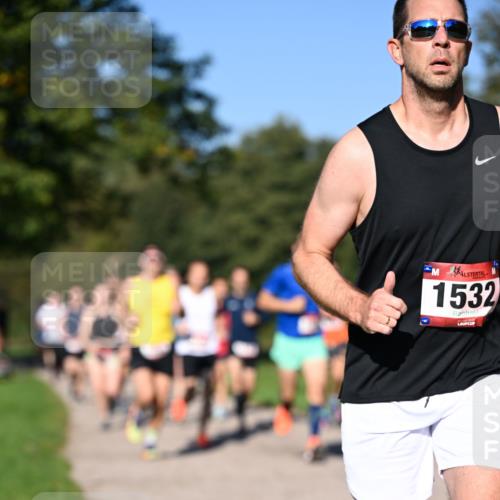 22.09.2024 - 32. Volkslauf durch das schöne Alstertal Dr. Thomas Lammeyer http://msf.ph/oto/7104447 22.09.2024 10:05:06 Laufen 1532 meine-sportfotos.de