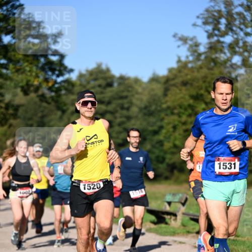 22.09.2024 - 32. Volkslauf durch das schöne Alstertal Dr. Thomas Lammeyer http://msf.ph/oto/7104463 22.09.2024 10:05:08 Laufen 1007, 1520, 1516, 1531 meine-sportfotos.de