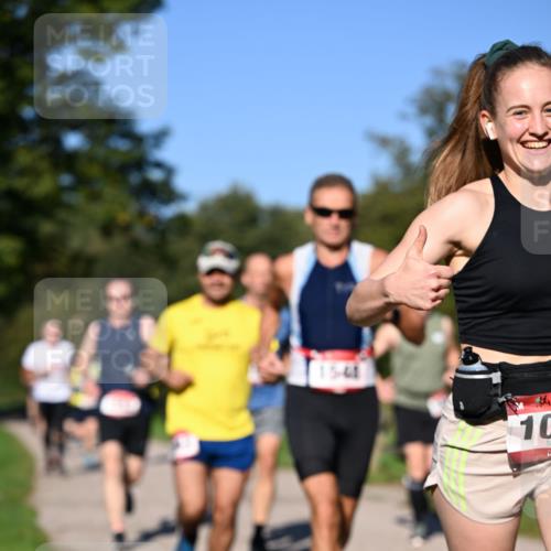 22.09.2024 - 32. Volkslauf durch das schöne Alstertal Dr. Thomas Lammeyer http://msf.ph/oto/7104504 22.09.2024 10:05:11 Laufen 10 meine-sportfotos.de