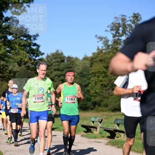 22.09.2024 - 32. Volkslauf durch das schöne Alstertal Dr. Thomas Lammeyer http://msf.ph/oto/7104683 22.09.2024 10:05:31 Laufen 1606, 1576, 34, 1563, 16 meine-sportfotos.de