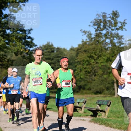 22.09.2024 - 32. Volkslauf durch das schöne Alstertal Dr. Thomas Lammeyer http://msf.ph/oto/7104687 22.09.2024 10:05:31 Laufen 1576, 1606, 1563, 1 meine-sportfotos.de