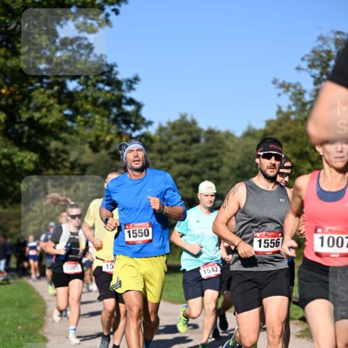 22.09.2024 - 32. Volkslauf durch das schöne Alstertal Dr. Thomas Lammeyer http://msf.ph/oto/7104729 22.09.2024 10:05:35 Laufen 1015, 15, 1550, 16, 1007, 1542, 1556 meine-sportfotos.de