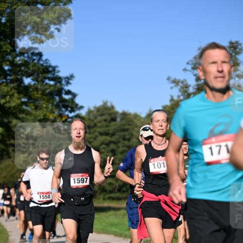 22.09.2024 - 32. Volkslauf durch das schöne Alstertal Dr. Thomas Lammeyer http://msf.ph/oto/7105023 22.09.2024 10:06:01 Laufen 1558, 1597, 171, 101 meine-sportfotos.de