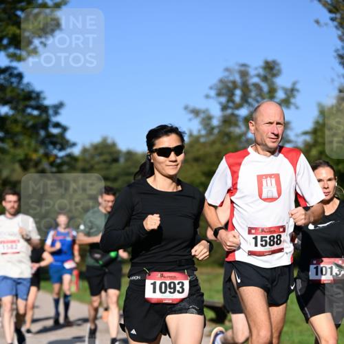 22.09.2024 - 32. Volkslauf durch das schöne Alstertal Dr. Thomas Lammeyer http://msf.ph/oto/7105172 22.09.2024 10:06:13 Laufen 1093, 1588, 1013 meine-sportfotos.de
