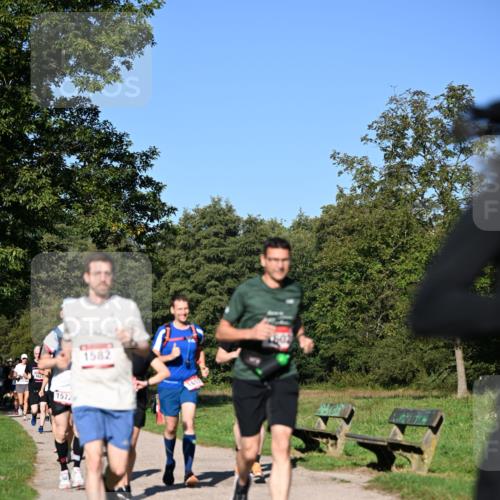 22.09.2024 - 32. Volkslauf durch das schöne Alstertal Dr. Thomas Lammeyer http://msf.ph/oto/7105180 22.09.2024 10:06:14 Laufen 1572, 1582 meine-sportfotos.de