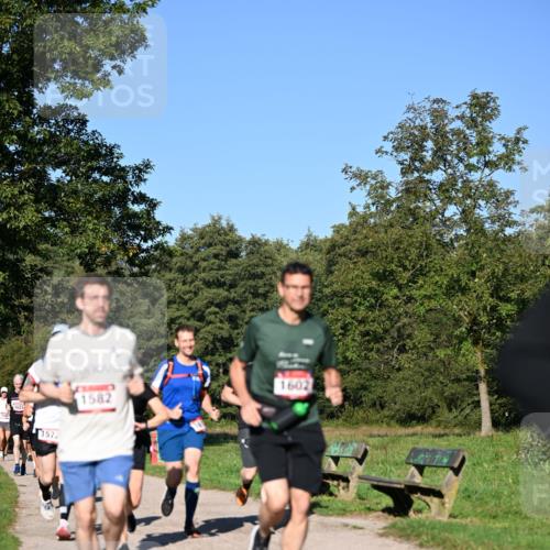 22.09.2024 - 32. Volkslauf durch das schöne Alstertal Dr. Thomas Lammeyer http://msf.ph/oto/7105183 22.09.2024 10:06:14 Laufen 1623, 1572, 1602, 1582 meine-sportfotos.de