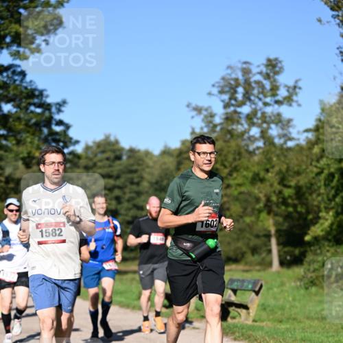 22.09.2024 - 32. Volkslauf durch das schöne Alstertal Dr. Thomas Lammeyer http://msf.ph/oto/7105190 22.09.2024 10:06:14 Laufen 1572, 1582, 15, 46, 1602 meine-sportfotos.de