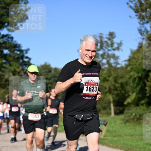 22.09.2024 - 32. Volkslauf durch das schöne Alstertal Dr. Thomas Lammeyer http://msf.ph/oto/7105294 22.09.2024 10:06:23 Laufen 1643, 1623 meine-sportfotos.de