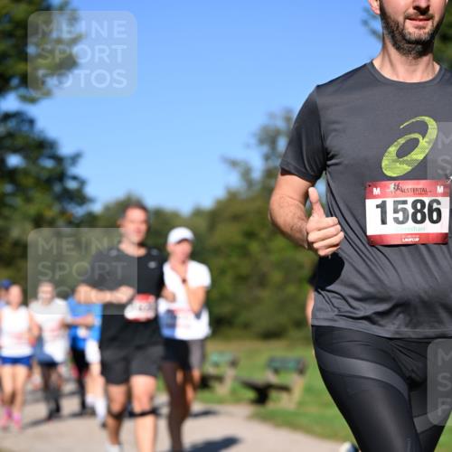 22.09.2024 - 32. Volkslauf durch das schöne Alstertal Dr. Thomas Lammeyer http://msf.ph/oto/7105316 22.09.2024 10:06:26 Laufen 1586 meine-sportfotos.de