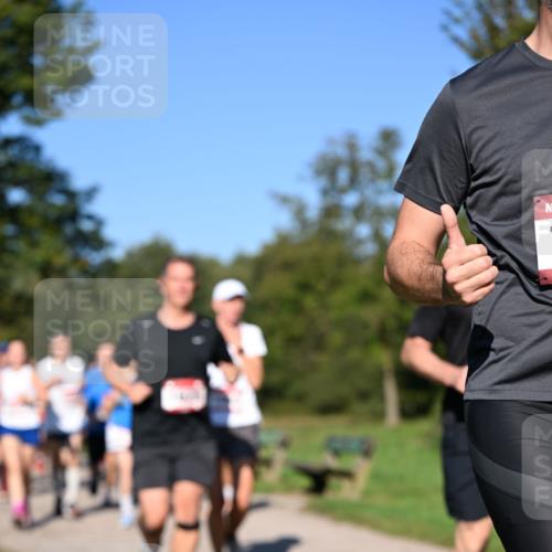 22.09.2024 - 32. Volkslauf durch das schöne Alstertal Dr. Thomas Lammeyer http://msf.ph/oto/7105318 22.09.2024 10:06:26 Laufen  meine-sportfotos.de