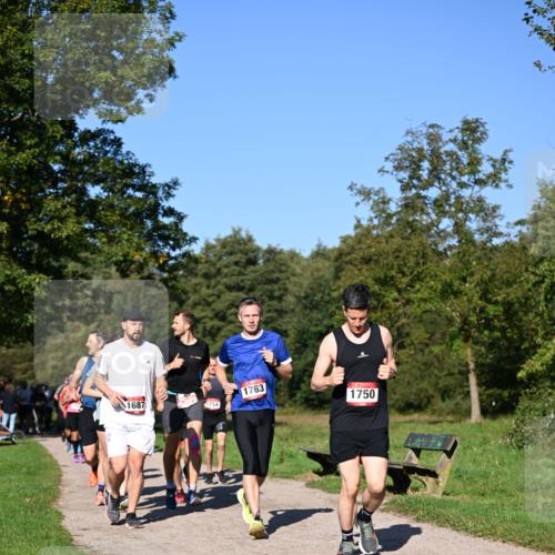 22.09.2024 - 32. Volkslauf durch das schöne Alstertal Dr. Thomas Lammeyer http://msf.ph/oto/7105510 22.09.2024 10:06:45 Laufen 1754, 1687, 1763, 1750 meine-sportfotos.de