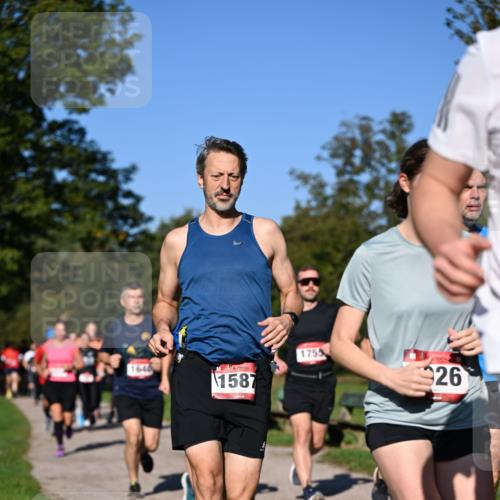 22.09.2024 - 32. Volkslauf durch das schöne Alstertal Dr. Thomas Lammeyer http://msf.ph/oto/7105554 22.09.2024 10:06:49 Laufen 1587, 1755, 26 meine-sportfotos.de
