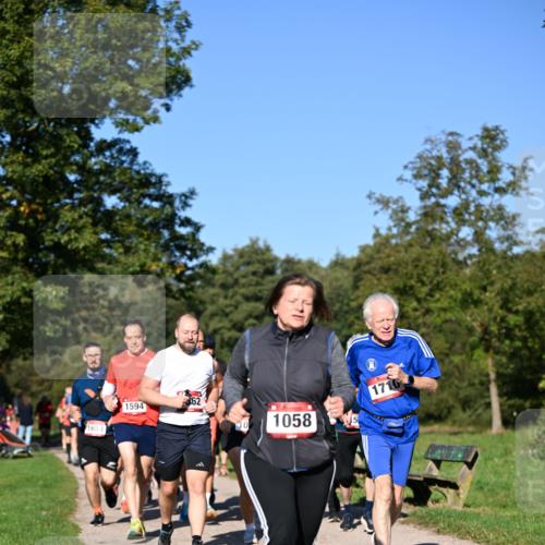 22.09.2024 - 32. Volkslauf durch das schöne Alstertal Dr. Thomas Lammeyer http://msf.ph/oto/7105659 22.09.2024 10:07:02 Laufen 1653, 1594, 62, 171, 10, 1058 meine-sportfotos.de