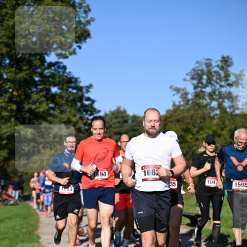 22.09.2024 - 32. Volkslauf durch das schöne Alstertal Dr. Thomas Lammeyer http://msf.ph/oto/7105683 22.09.2024 10:07:04 Laufen 1653, 1594, 166, 1047, 35, 1598 meine-sportfotos.de