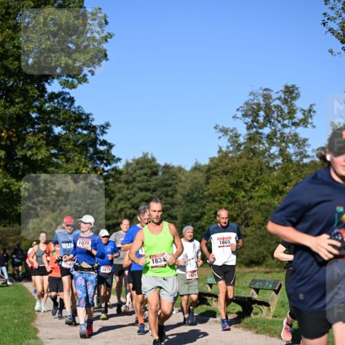 22.09.2024 - 32. Volkslauf durch das schöne Alstertal Dr. Thomas Lammeyer http://msf.ph/oto/7105735 22.09.2024 10:07:09 Laufen 1078, 1645, 1678, 1634, 1629, 1665 meine-sportfotos.de