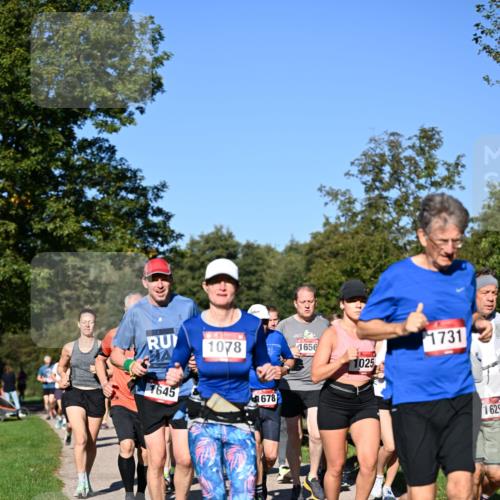 22.09.2024 - 32. Volkslauf durch das schöne Alstertal Dr. Thomas Lammeyer http://msf.ph/oto/7105767 22.09.2024 10:07:12 Laufen 2024, 1078, 1656, 025, 1645, 1678, 1731, 1629 meine-sportfotos.de
