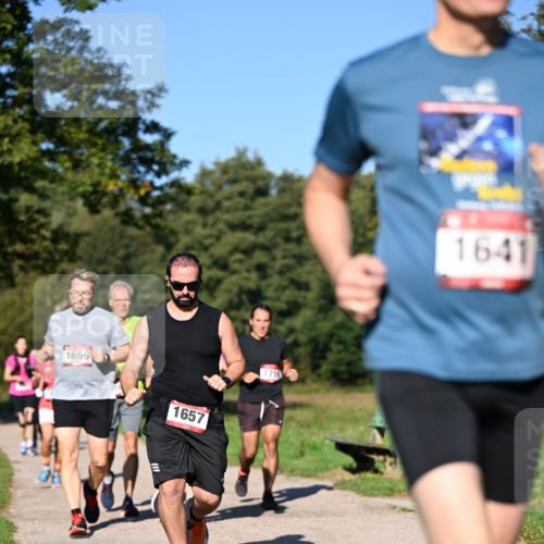 22.09.2024 - 32. Volkslauf durch das schöne Alstertal Dr. Thomas Lammeyer http://msf.ph/oto/7105890 22.09.2024 10:07:26 Laufen 1666, 1657, 1716, 1641 meine-sportfotos.de