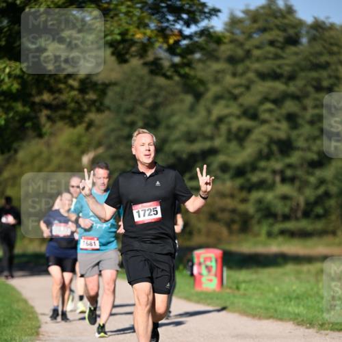 22.09.2024 - 32. Volkslauf durch das schöne Alstertal Dr. Thomas Lammeyer http://msf.ph/oto/7106005 22.09.2024 10:07:44 Laufen 1681, 1725 meine-sportfotos.de
