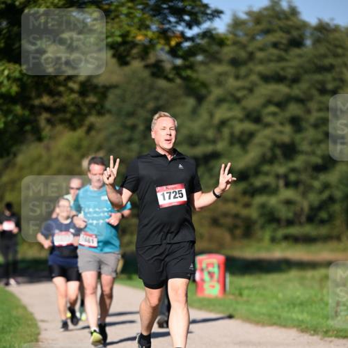 22.09.2024 - 32. Volkslauf durch das schöne Alstertal Dr. Thomas Lammeyer http://msf.ph/oto/7106008 22.09.2024 10:07:44 Laufen 16, 1, 1725 meine-sportfotos.de