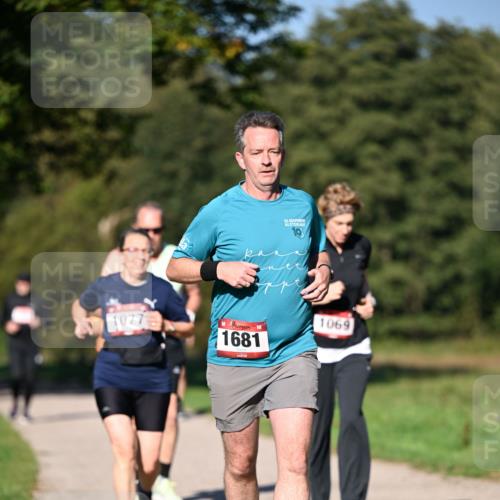 22.09.2024 - 32. Volkslauf durch das schöne Alstertal Dr. Thomas Lammeyer http://msf.ph/oto/7106054 22.09.2024 10:07:49 Laufen 32, 1069, 1077, 1681 meine-sportfotos.de