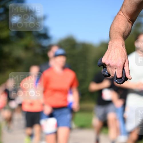 22.09.2024 - 32. Volkslauf durch das schöne Alstertal Dr. Thomas Lammeyer http://msf.ph/oto/7106651 22.09.2024 10:25:26 Laufen  meine-sportfotos.de