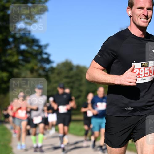 22.09.2024 - 32. Volkslauf durch das schöne Alstertal Dr. Thomas Lammeyer http://msf.ph/oto/7106771 22.09.2024 10:25:49 Laufen 953 meine-sportfotos.de