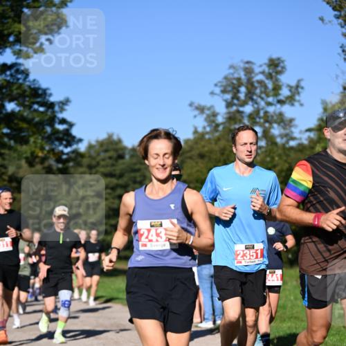22.09.2024 - 32. Volkslauf durch das schöne Alstertal Dr. Thomas Lammeyer http://msf.ph/oto/7106990 22.09.2024 10:26:30 Laufen 243, 2351, 441 meine-sportfotos.de