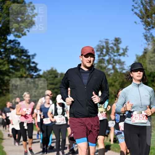 22.09.2024 - 32. Volkslauf durch das schöne Alstertal Dr. Thomas Lammeyer http://msf.ph/oto/7107409 22.09.2024 10:28:06 Laufen 2552 meine-sportfotos.de
