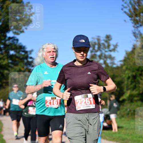 22.09.2024 - 32. Volkslauf durch das schöne Alstertal Dr. Thomas Lammeyer http://msf.ph/oto/7107497 22.09.2024 10:28:23 Laufen 2161, 2261 meine-sportfotos.de