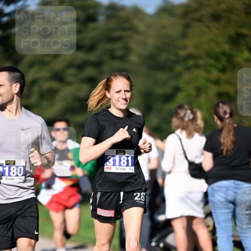 22.09.2024 - 32. Volkslauf durch das schöne Alstertal Dr. Thomas Lammeyer http://msf.ph/oto/7107977 22.09.2024 10:35:25 Laufen 3180, 3181, 1, 28 meine-sportfotos.de