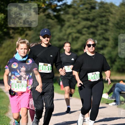 22.09.2024 - 32. Volkslauf durch das schöne Alstertal Dr. Thomas Lammeyer http://msf.ph/oto/7109462 22.09.2024 10:41:37 Laufen 4152, 4151, 4148 meine-sportfotos.de