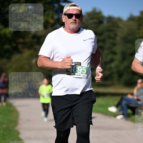22.09.2024 - 32. Volkslauf durch das schöne Alstertal Dr. Thomas Lammeyer http://msf.ph/oto/7109644 22.09.2024 10:42:27 Laufen 4095 meine-sportfotos.de