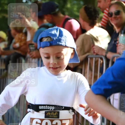 22.09.2024 - 32. Volkslauf durch das schöne Alstertal H.Heesch http://msf.ph/oto/7109910 22.09.2024 10:43:37 Ziel  meine-sportfotos.de