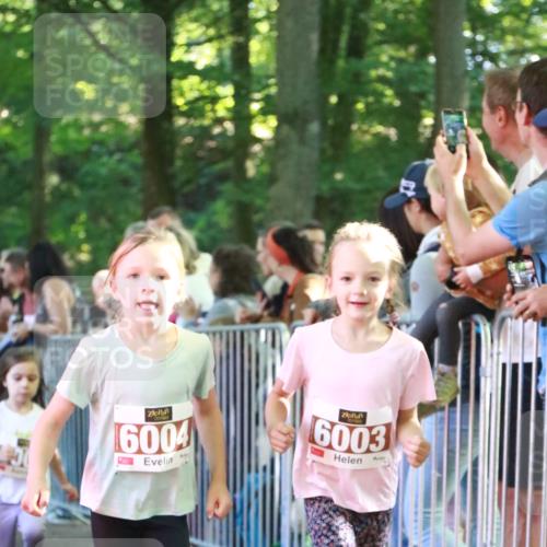 22.09.2024 - 32. Volkslauf durch das schöne Alstertal H.Heesch http://msf.ph/oto/7109944 22.09.2024 10:43:45 Ziel  meine-sportfotos.de