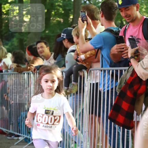 22.09.2024 - 32. Volkslauf durch das schöne Alstertal H.Heesch http://msf.ph/oto/7109951 22.09.2024 10:43:47 Ziel  meine-sportfotos.de