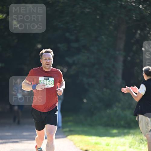 22.09.2024 - 32. Volkslauf durch das schöne Alstertal Dr. Thomas Lammeyer http://msf.ph/oto/7109963 22.09.2024 10:48:48 Laufen 4968 meine-sportfotos.de