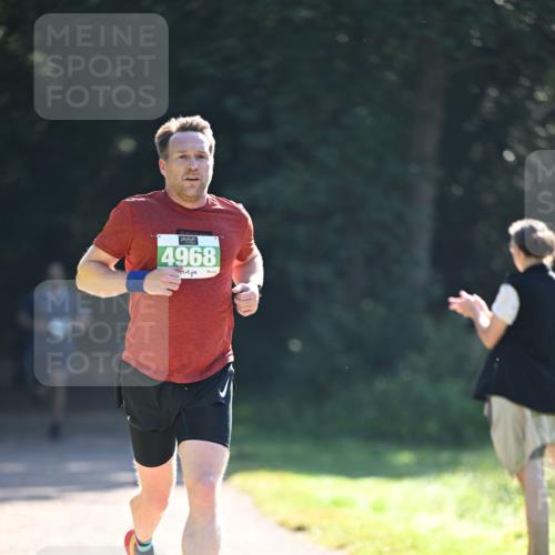 22.09.2024 - 32. Volkslauf durch das schöne Alstertal Dr. Thomas Lammeyer http://msf.ph/oto/7109970 22.09.2024 10:48:49 Laufen 4968 meine-sportfotos.de