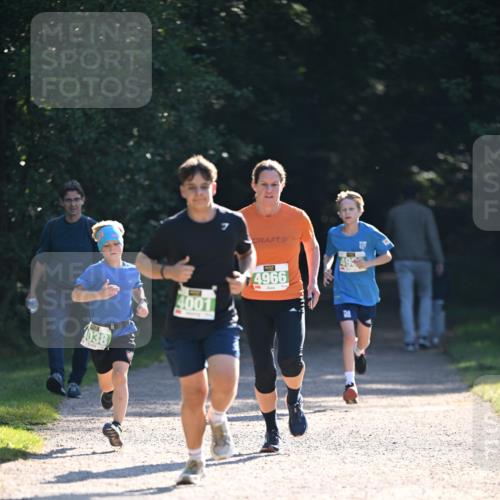 22.09.2024 - 32. Volkslauf durch das schöne Alstertal Dr. Thomas Lammeyer http://msf.ph/oto/7110139 22.09.2024 10:49:33 Laufen 038, 4001, 4966 meine-sportfotos.de