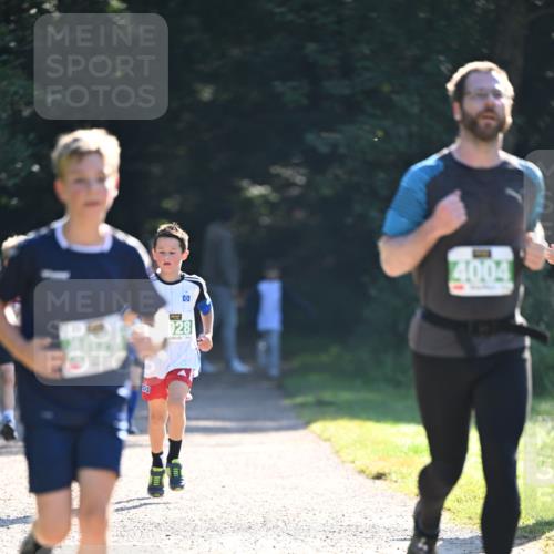 22.09.2024 - 32. Volkslauf durch das schöne Alstertal Dr. Thomas Lammeyer http://msf.ph/oto/7110246 22.09.2024 10:50:15 Laufen 028, 4004 meine-sportfotos.de