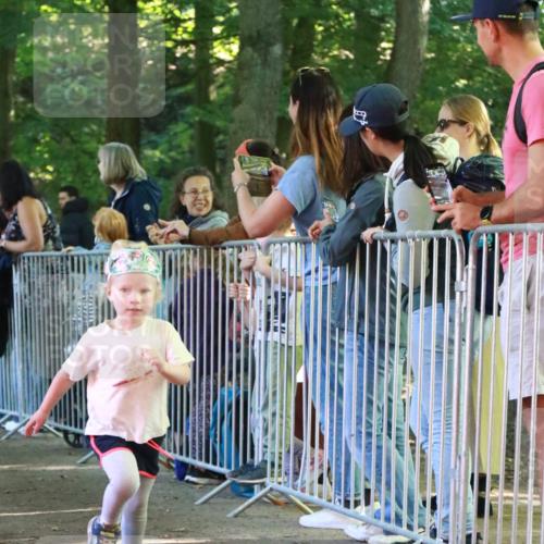 22.09.2024 - 32. Volkslauf durch das schöne Alstertal H.Heesch http://msf.ph/oto/7110280 22.09.2024 10:45:19 Ziel 5021, 5043, 5973 meine-sportfotos.de