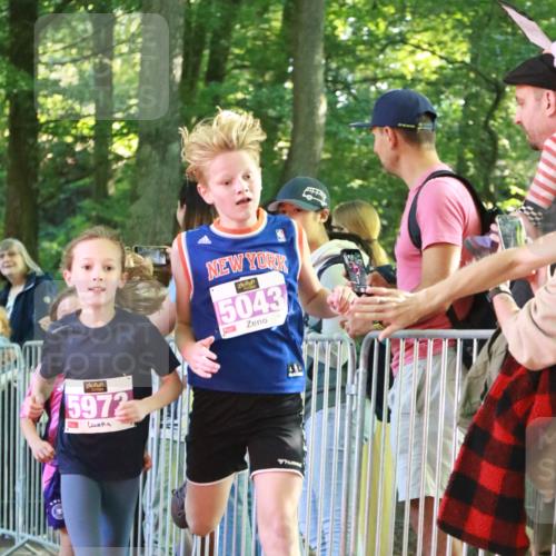 22.09.2024 - 32. Volkslauf durch das schöne Alstertal H.Heesch http://msf.ph/oto/7110284 22.09.2024 10:45:22 Ziel 5021, 5043, 5973 meine-sportfotos.de