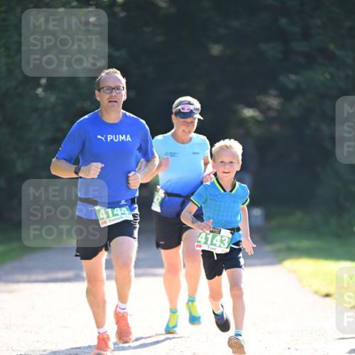22.09.2024 - 32. Volkslauf durch das schöne Alstertal Dr. Thomas Lammeyer http://msf.ph/oto/7110393 22.09.2024 10:50:52 Laufen 4144, 4143 meine-sportfotos.de