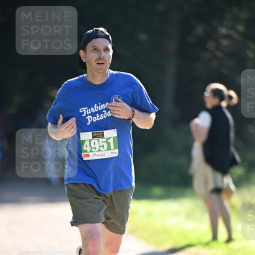 22.09.2024 - 32. Volkslauf durch das schöne Alstertal Dr. Thomas Lammeyer http://msf.ph/oto/7110526 22.09.2024 10:51:04 Laufen 4951 meine-sportfotos.de