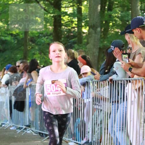 22.09.2024 - 32. Volkslauf durch das schöne Alstertal H.Heesch http://msf.ph/oto/7110581 22.09.2024 10:47:06 Ziel 5001, 5002, 5042, 5966 meine-sportfotos.de