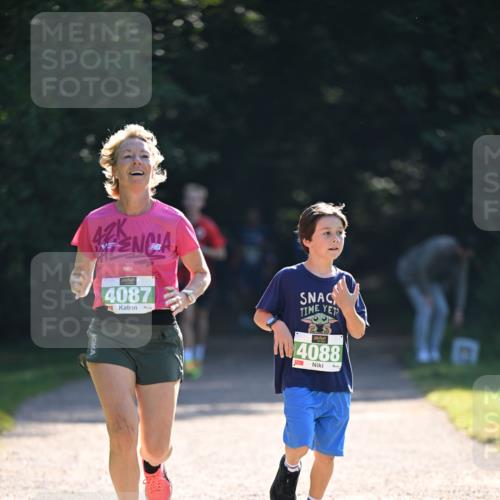 22.09.2024 - 32. Volkslauf durch das schöne Alstertal Dr. Thomas Lammeyer http://msf.ph/oto/7110591 22.09.2024 10:51:13 Laufen 4087, 4088 meine-sportfotos.de