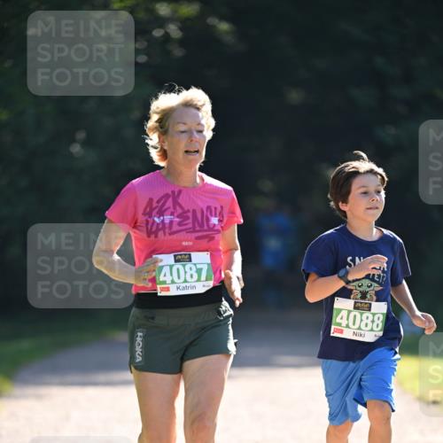 22.09.2024 - 32. Volkslauf durch das schöne Alstertal Dr. Thomas Lammeyer http://msf.ph/oto/7110605 22.09.2024 10:51:14 Laufen 42, 4087, 4088 meine-sportfotos.de