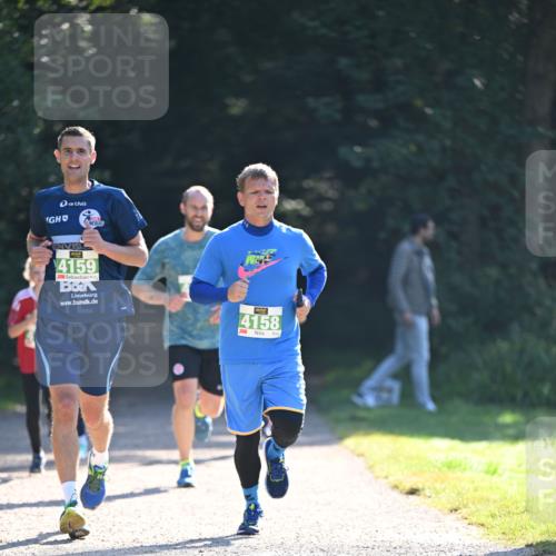 22.09.2024 - 32. Volkslauf durch das schöne Alstertal Dr. Thomas Lammeyer http://msf.ph/oto/7110695 22.09.2024 10:51:25 Laufen 4159, 4158 meine-sportfotos.de