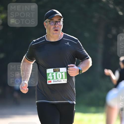 22.09.2024 - 32. Volkslauf durch das schöne Alstertal Dr. Thomas Lammeyer http://msf.ph/oto/7111163 22.09.2024 10:52:28 Laufen 4101 meine-sportfotos.de